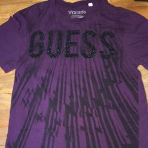 Guess T-shirt